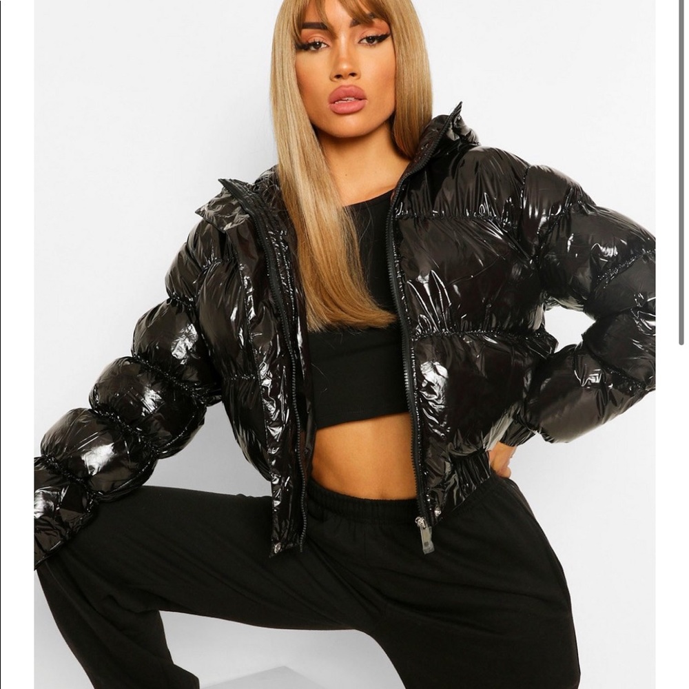 BOHOO CROPPED BLACK PUFFER JACKET SOLD OUT ONLINE